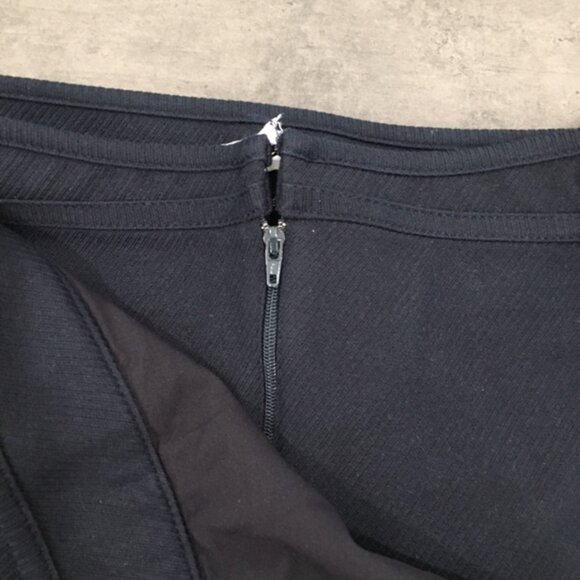 CLUB MONACO Dark Blue Textured Button Flap Nautical Dress Pant - Picture 7 of 11